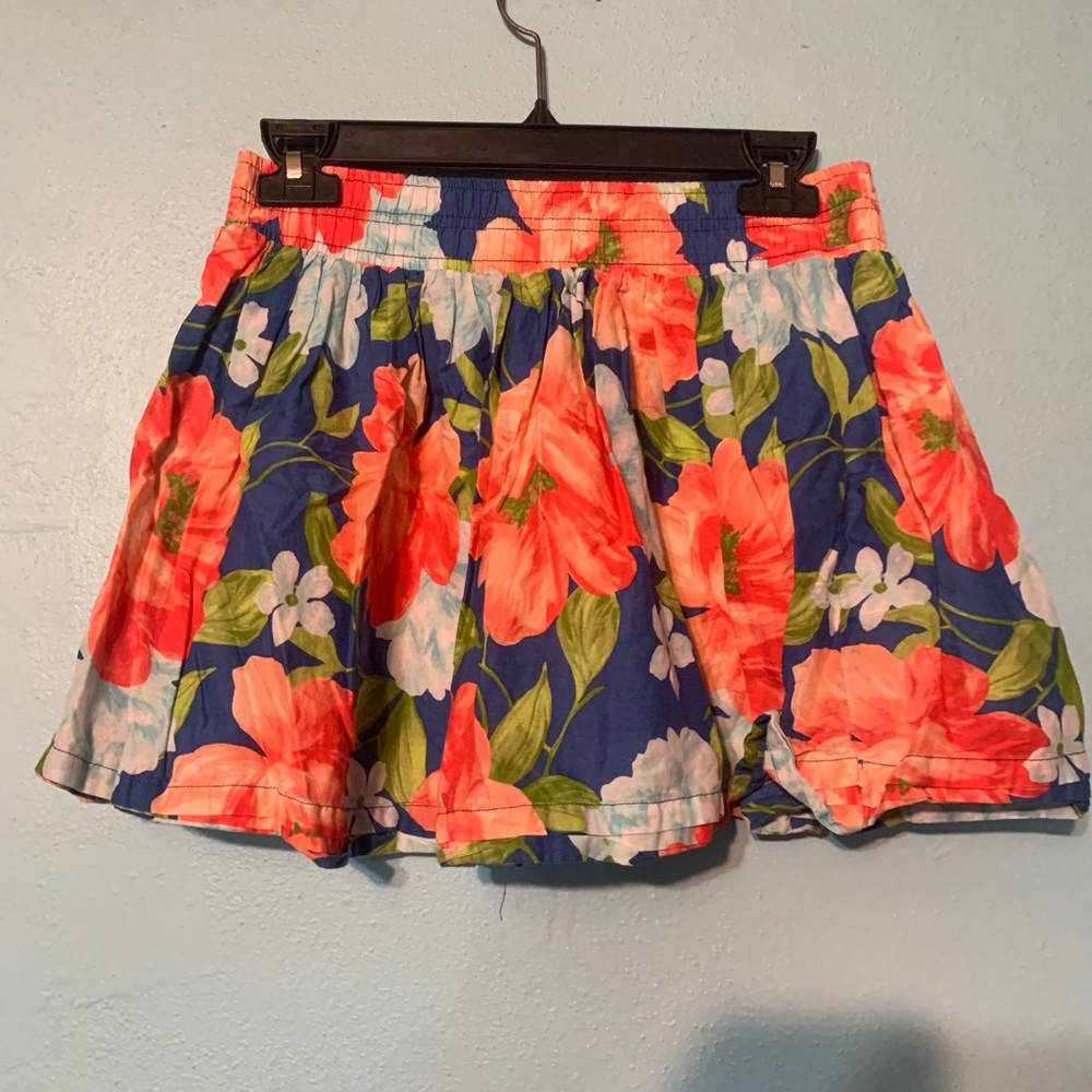 Floral hollister skirt